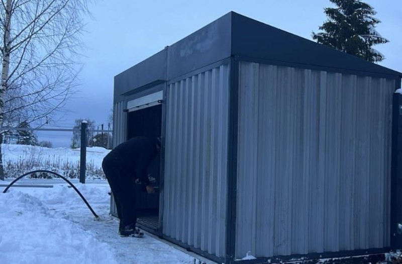 Конденсат — одна из двух самых частых жалоб дачников на зимний хозблок