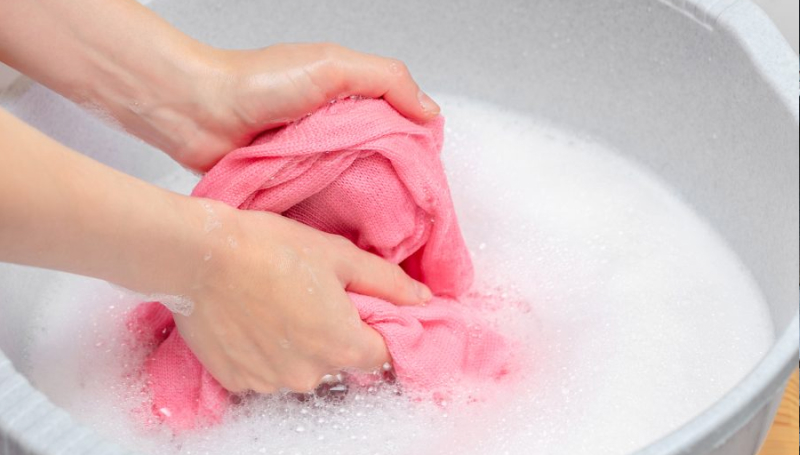 Ручная стирка, как способ снижения потребления воды