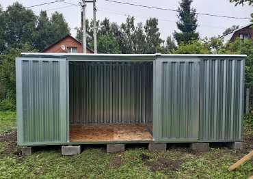 Хозблок SKOGGY в цинке с плоской крышей