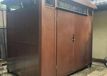 Хозблок SKOGGY с двускатной крышей премиальный